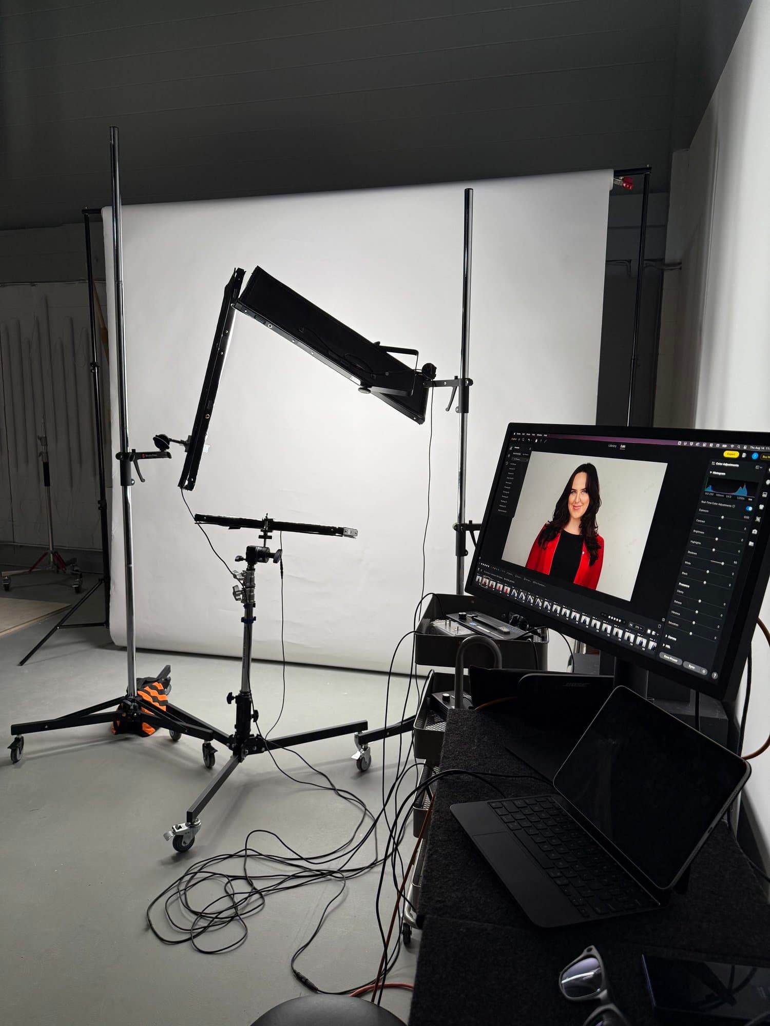 A lighting setup with a tethered monitor